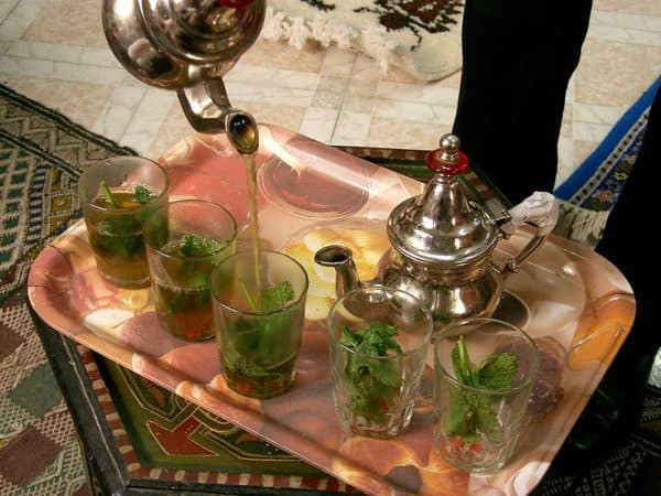 How to Serve Moroccan Mint Tea